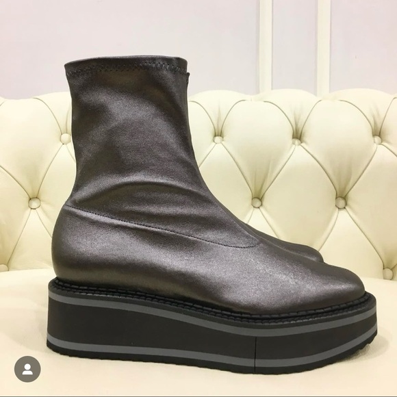 Robert Clergerie Gunmetal Metallic Platform Ankle Boot - Picture 15 of 16